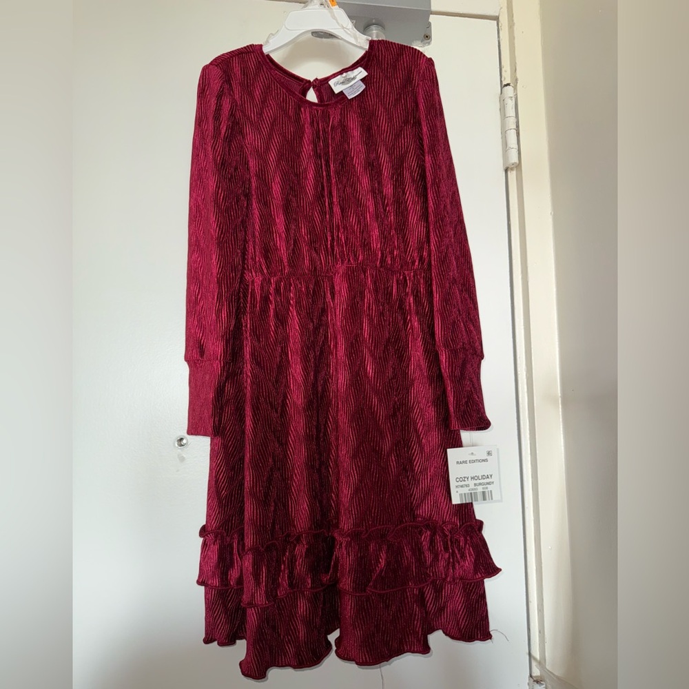 2 holiday dresses Green & Red Velvet Long-Sleeve Dress NWT size 6x Rare Editions